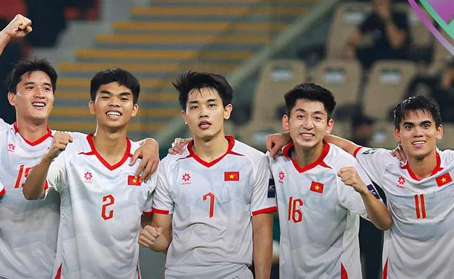 Tiền thưởng chào mừng